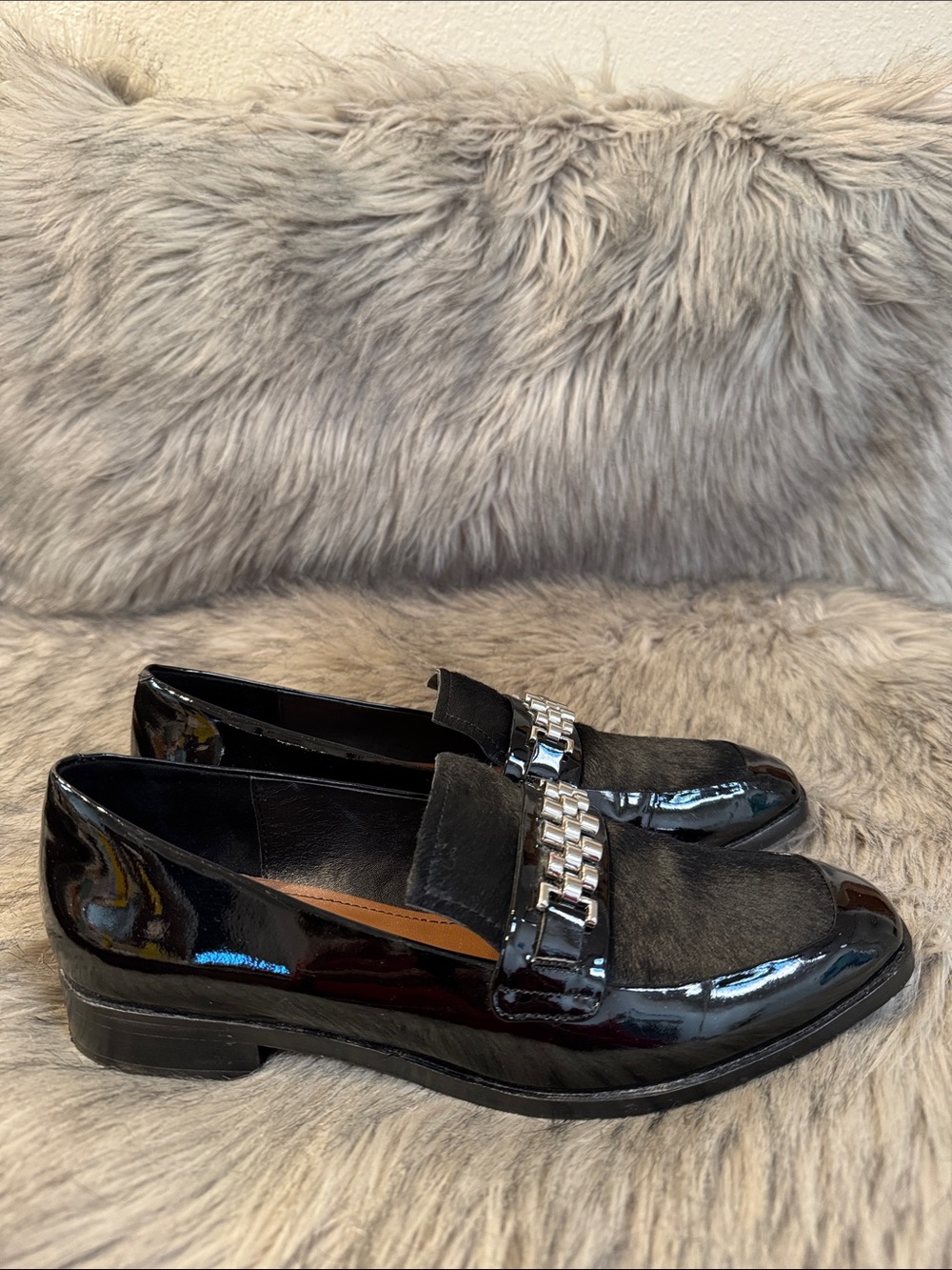 Donald J. Pliner Black Patent Leather Chain-Trim Loafers Size 8.5